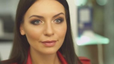 güzel kız Güzellik Salonu