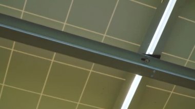 Güneş panelleri parlayan güneş