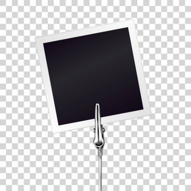 Metal bir not tutacağı şarjöründeki fotoğraf çerçevesi. Kablo gümüş kıskaçlı fotoğraf şeffaf arkaplan üzerinde. Fotoğraf albümü. Vektör illüstrasyonu.