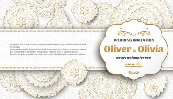 Set von Hochzeitseinladungsvorlagen mit Blumenpaisley und Mandala. Blüten- und Blättermuster. Goldschmuck. Vektorillustration. — Stockvektor
