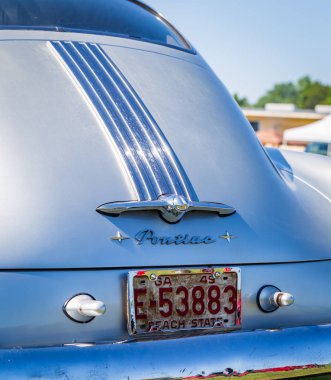 1949 Pontiac Chieftan coupe