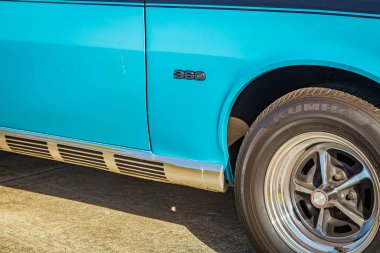 Daytona Plajı, FL / USA - 25 Mart 2018: Blue 1970 American Motos AMX kaslı otomobili 2018 Daytona Türkiye Koşusu.