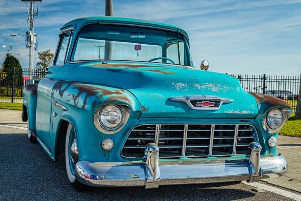 Daytona Beach Usa Березня 2018 1955 Chevrolet Task Force 3100 — стокове фото