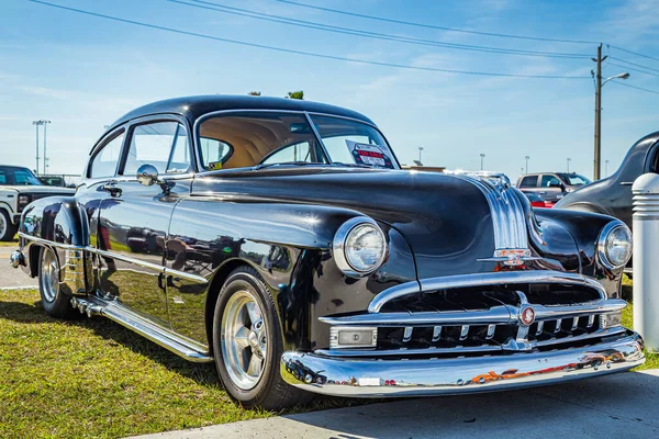 Daytona Beach Usa March 2018 1949 Pontiac Silver Streak Coupe — 图库照片