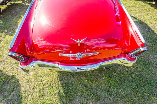 Savannah Usa Kwietnia 2018 1955 Dowódca Studebakera Wystawie Samochodowej Savannah — Zdjęcie stockowe