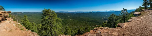 Uma Vista Mogollon Rim Que Forma Borda Sul Planalto Colorado — Fotografia de Stock