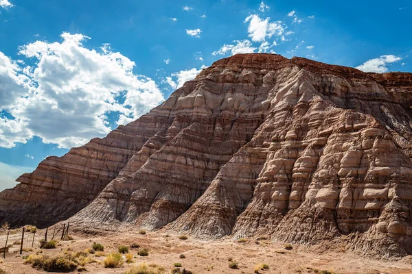 Toadstool Trail Vezet Egy Terület Hoodoos Kiegyensúlyozott Szikla Képződmények Által — Stock Fotó