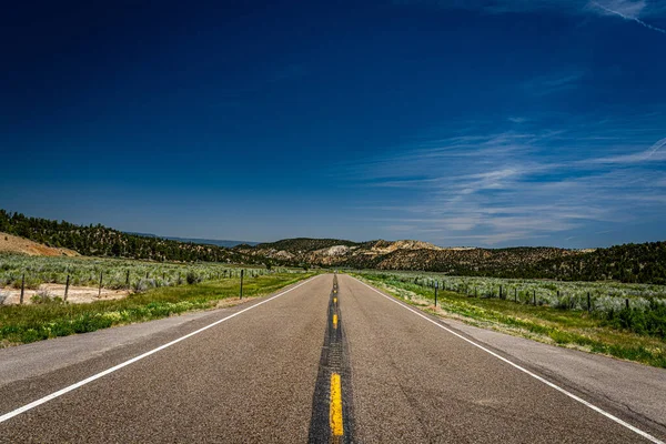 Desert Sleuf Canyon Uitzicht Langs Utah Beroemde Schilderachtige State Route — Stockfoto