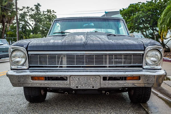 Nowa Plaża Smyrna Sierpnia 2017 1966 Chevrolet Chevy Nova Canal — Zdjęcie stockowe