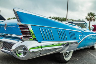 Tybee Adası, GA / USA - 14 Ekim 2017: 1958 Buick Limited.