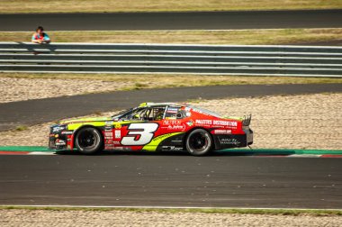 Çoğu, Çek Cumhuriyeti - 08 31 2025: Yarış arabaları için Avrupa Kupası