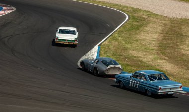 Çoğu, Çek Cumhuriyeti - 31 Ağustos 2025: Klasik yarış arabaları için Avrupa Kupası