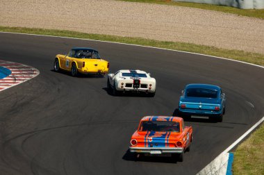 Çoğu, Çek Cumhuriyeti - 31 Ağustos 2025: Klasik yarış arabaları için Avrupa Kupası