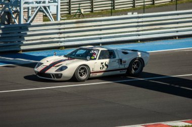 Çoğu, Çek Cumhuriyeti - 31 Ağustos 2025: Klasik yarış arabaları için Avrupa Kupası