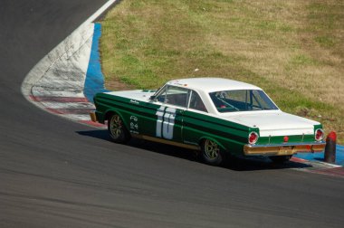 Çoğu, Çek Cumhuriyeti - 31 Ağustos 2025: Klasik yarış arabaları için Avrupa Kupası