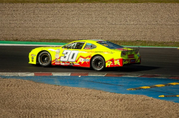 Çoğu, Çek Cumhuriyeti - 08 31 2025: Yarış arabaları için Avrupa Kupası