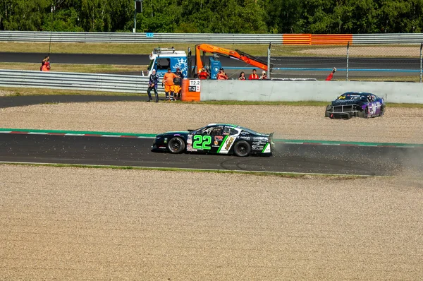 Çoğu, Çek Cumhuriyeti - 08 31 31 2025: Nascar yarış arabaları için Avrupa Kupası