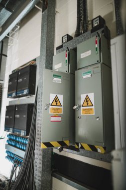 Bodrum denetim geçiş yapar