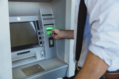 Geri çekilme para--dan Atm makine