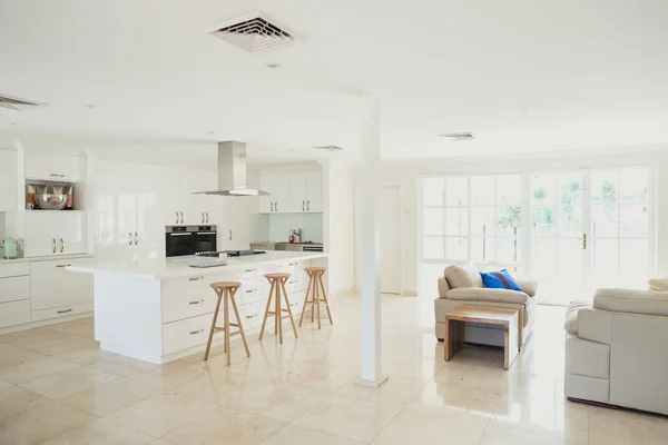 Interior of an Empty Kitchen — Stock Photo, Image