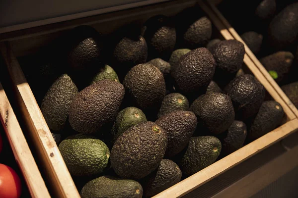 Abundance of Fresh Avocado's — Stock Photo, Image