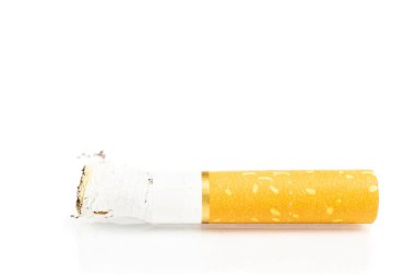 sigara izmariti. tek. Beyaz arka plan üzerinde izole