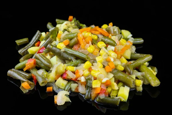 Guisado vegetal em uma chapa — Fotografia de Stock