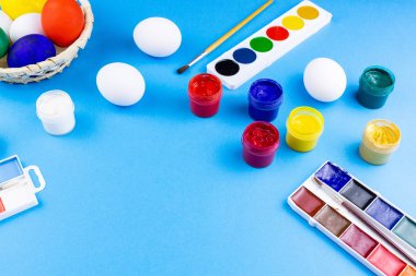 yumurta ve Paskalya için boya