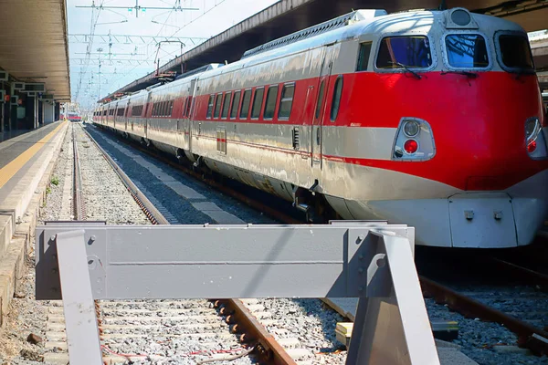 Roma Talya Mart 2015 Tren Roma Termini Tren Istasyonunda Durur — Stok fotoğraf