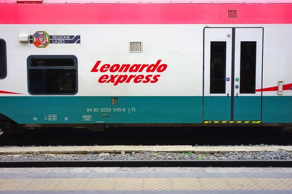 Rome Talya Nisan 2015 Leonardo Express Tren Bağlama Roma Termini — Stok fotoğraf
