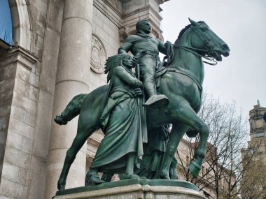 Theodore Roosvelt heykeli Amerikan doğa tarihi müzesi New York
