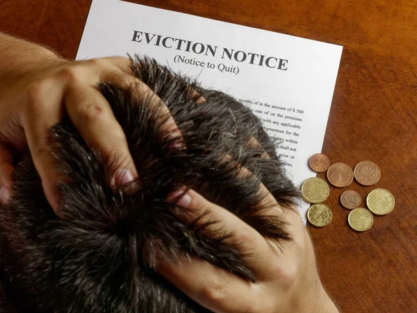 Desperate Man Getting Eviction Note — Stock Photo, Image