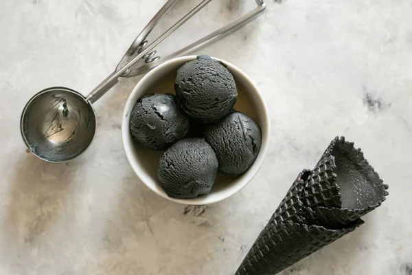 Aktif kömür dondurma