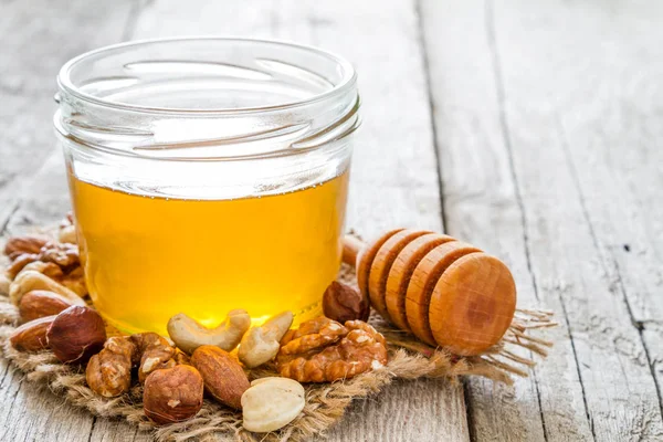견과류의 꿀, 국자 선택 — 스톡 사진