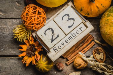 Şükran günü kavramı - süslemeleri ile kabak