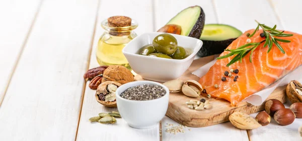 Auswahl gesunder ungesättigter Fettsäuren, Omega-3 — Stockfoto