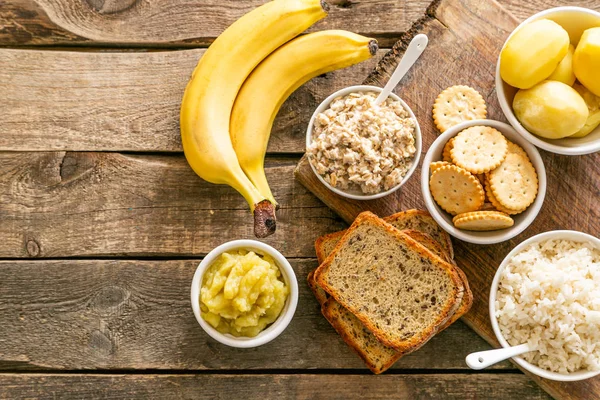 Seleção de alimentos para consumir enquanto a diarréia — Fotografia de Stock