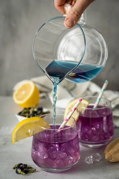 Galaxia cambio de color limonada de guisante mariposa — Foto de Stock