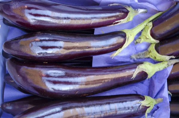 Kasanın yanında yalan patlıcan