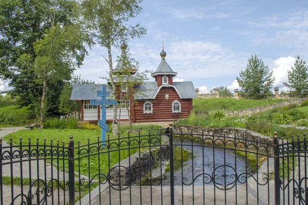 St. Panteleimon şifacı Şapeli