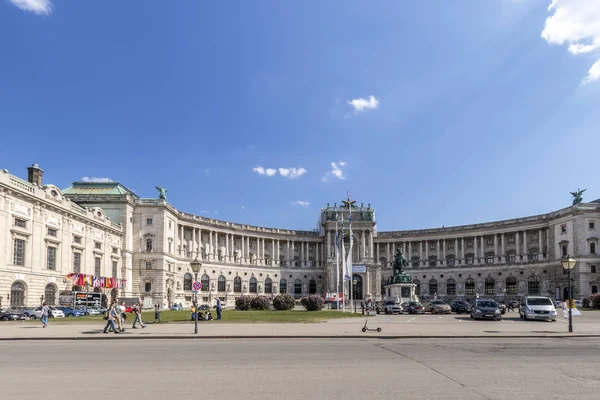 Heldenplatz i Hofburg w Wiedniu. — Zdjęcie stockowe