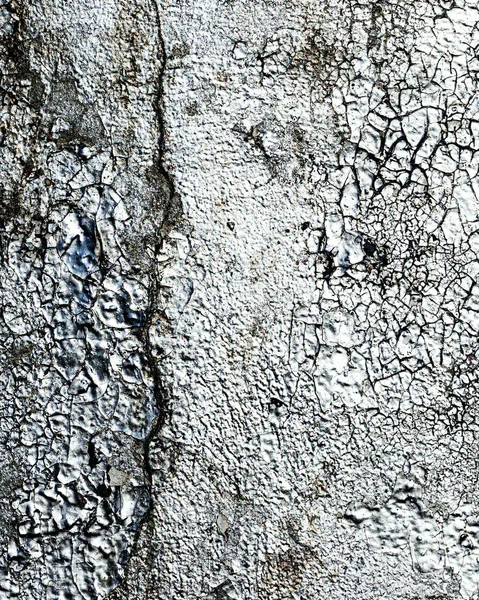 Fragment Srebrnego Graffiti Namalowanego Ścianie Jasne Abstrakcyjne Tło Projektowania Peeling — Zdjęcie stockowe