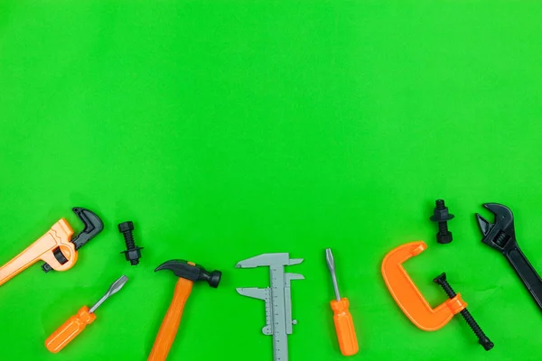 Flache Verlegung Von Set Mechanischen Werkzeugen Auf Papierhintergrund Konzept Vatertagsgeschenk — Stockfoto