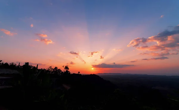Beautiful Light Sunset Sunrise Tropical Sea Scenery View High Mountain — Stock Photo, Image
