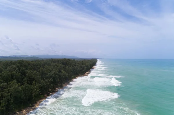 Tropical Sea Wave Crashing Beach Aerial View Drone Shot — Stock Photo, Image