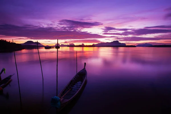 Composición Hermosos Paisajes Luz Dramática Mañana — Foto de Stock