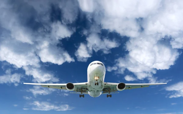 Passenger Airliner Airplane Flying Sky White Clouds — Stock Photo, Image