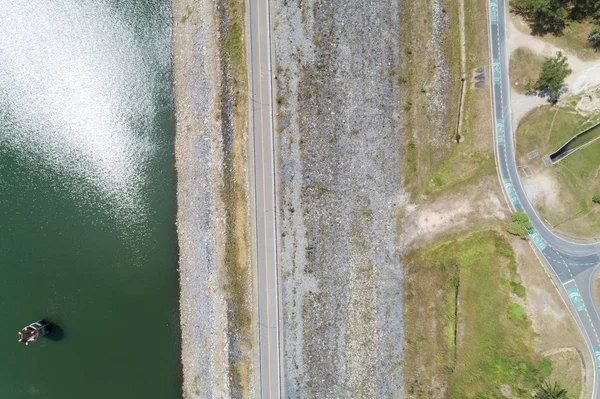 Foto Aérea Avión Tripulado Volador Asfalto Carretera Carril Bici Alrededor — Foto de Stock