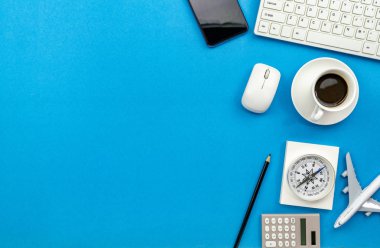 İşyerinin Office masası tablosunun en iyi görünümü 