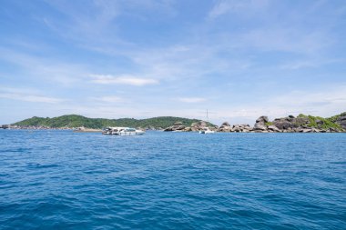 Similan Ulusal Parkı 'ndaki güzel tropikal deniz, Phang nga 